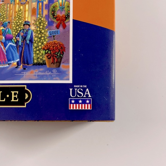 Dowdle Puzzle, “Quebec Holiday”  1,000 Pieces - Picture 4 of 15